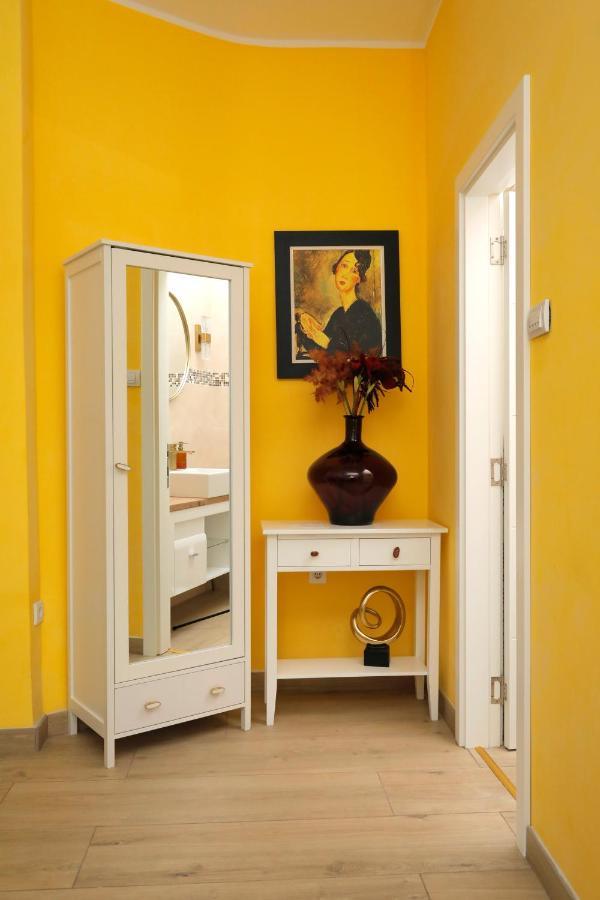 Bed & Breakfast Garden40 Белград Екстериор снимка