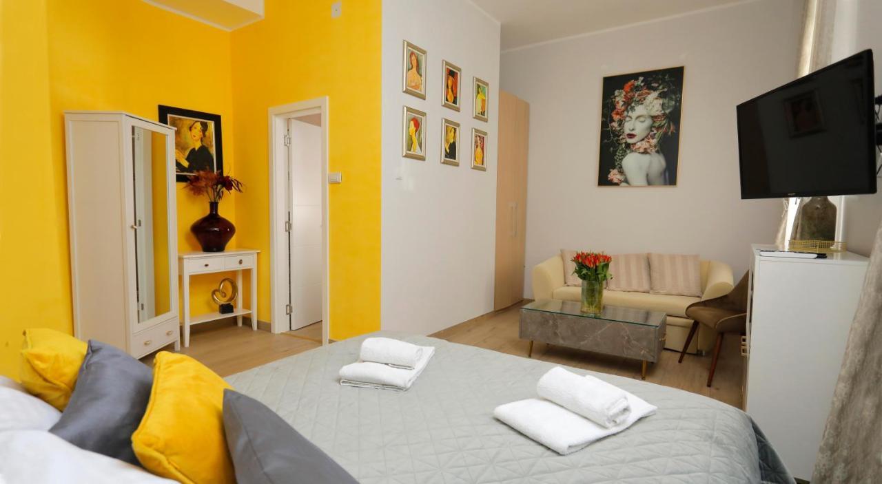Bed & Breakfast Garden40 Белград Екстериор снимка