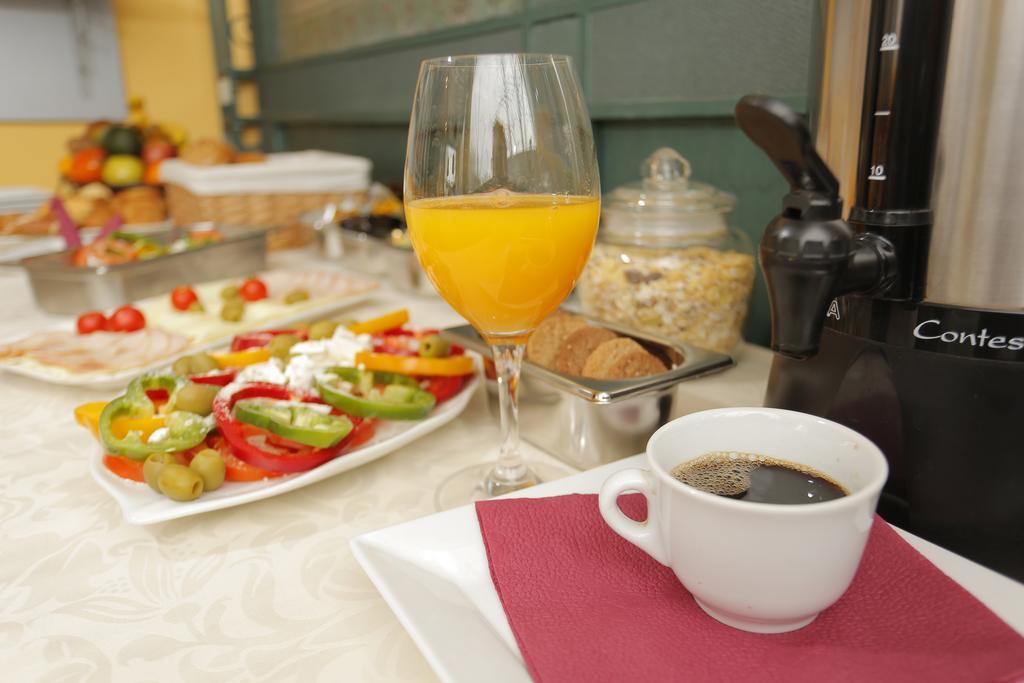 Bed & Breakfast Garden40 Белград Екстериор снимка